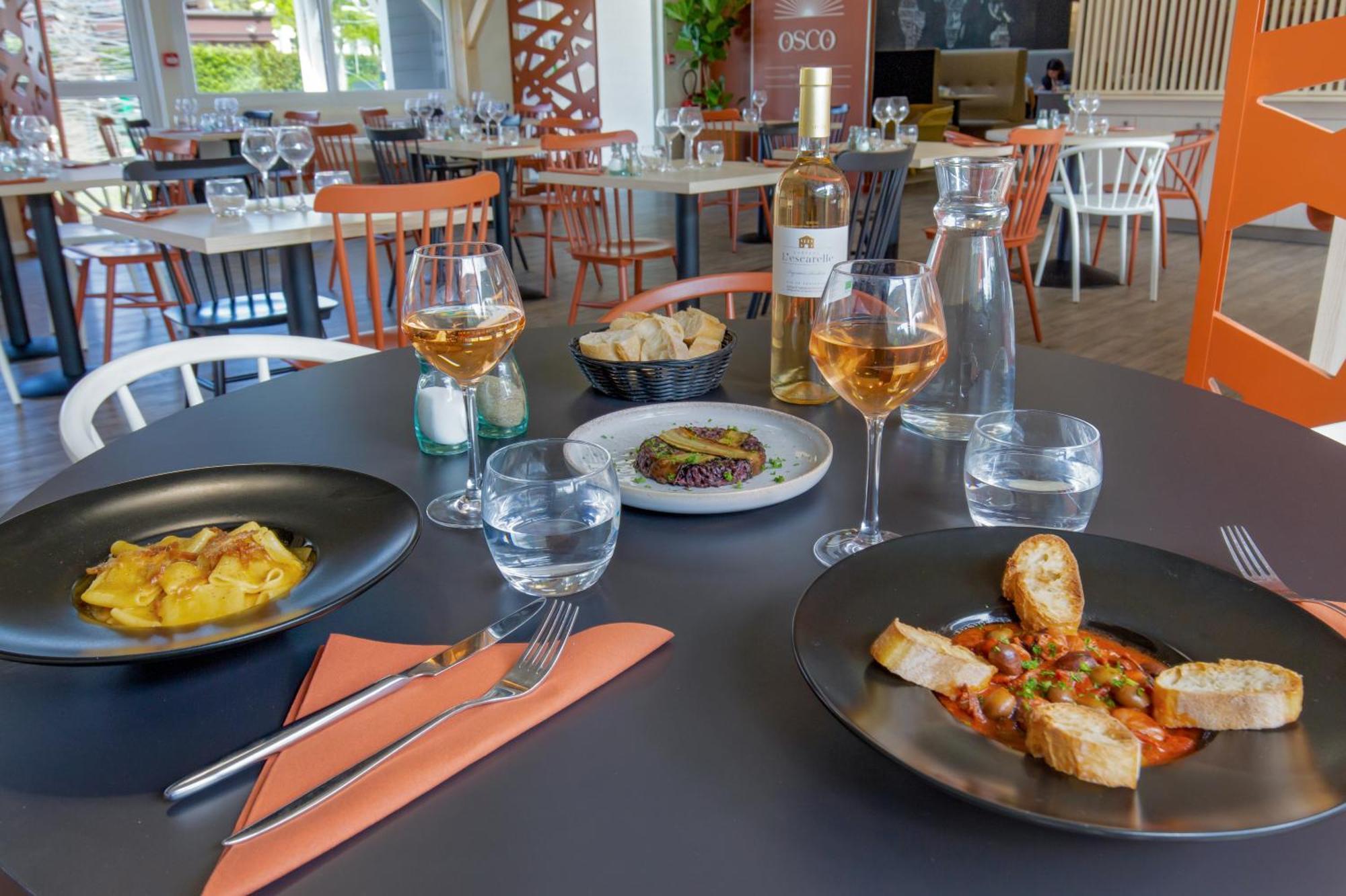 Kyriad Marseille Est - Aubagne 3*