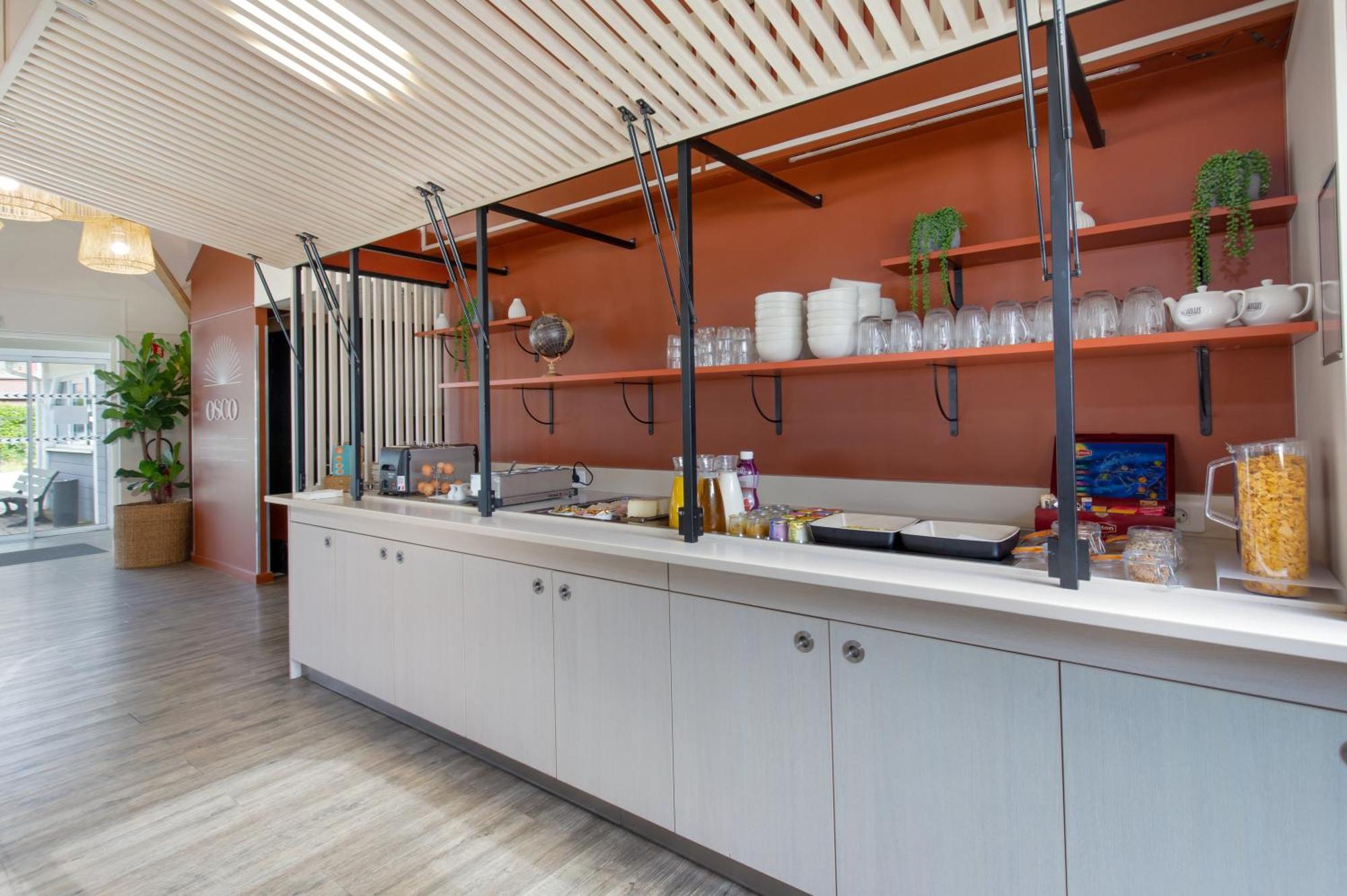 Hotel Kyriad Marseille Est - Aubagne 3*